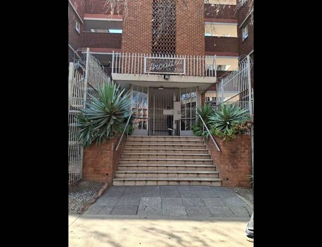 1 BEDROOM PROPERTY TO RENT IN ARCADIA